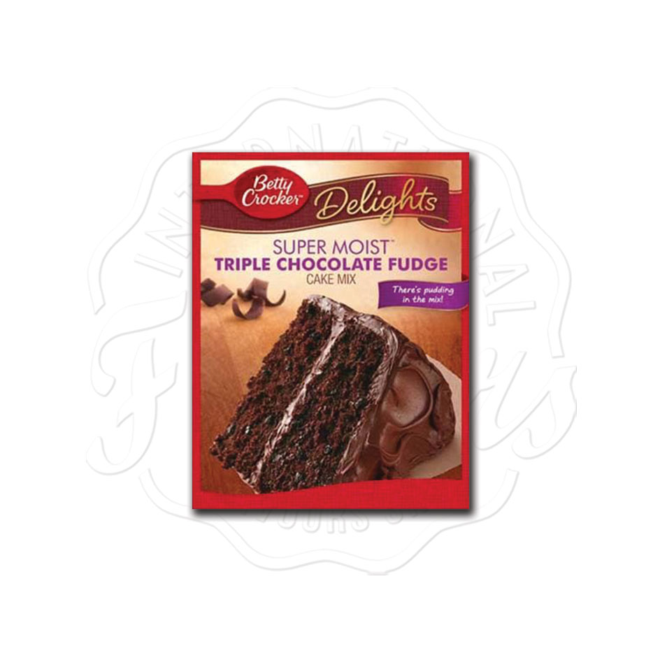 Betty Crocker Super Moist Triple Chocolate Fudge Cake Mix 432g